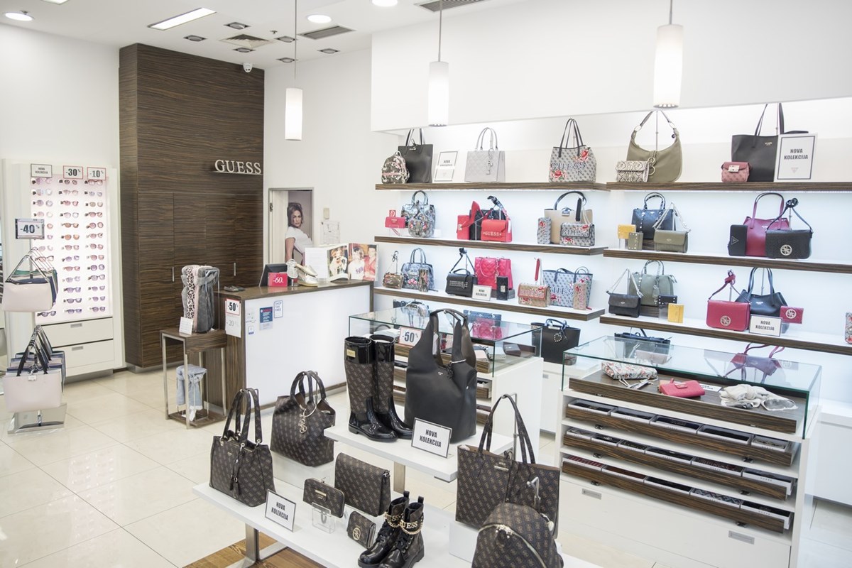 Avenue Mall Zagreb Guess